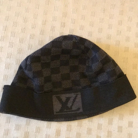 Louis Vuitton Other - Louis vuitton damier skully